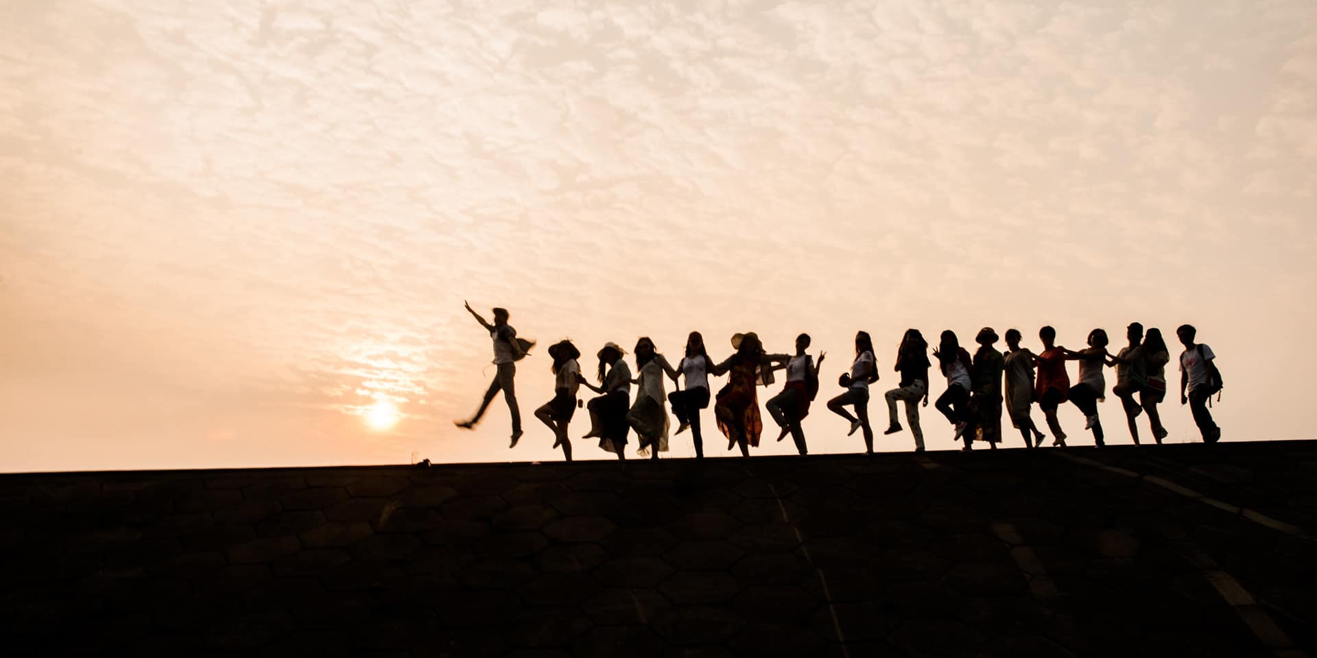 Read more about the article How to Find More Customers with Twitter